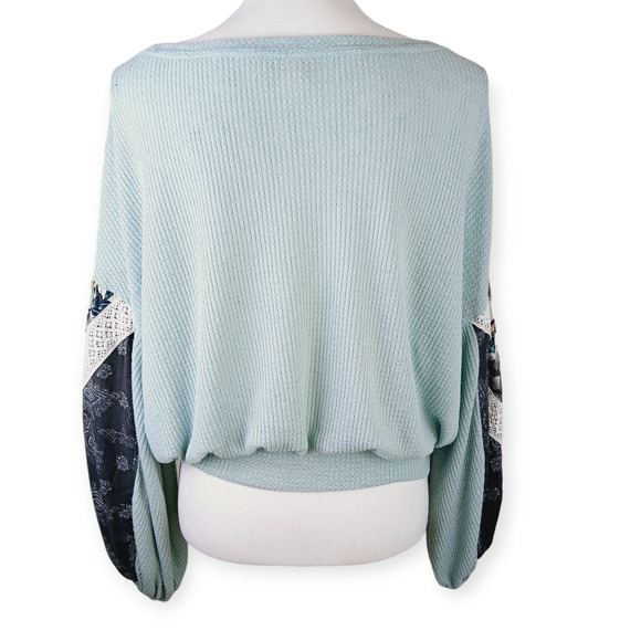Free People SZ XS Casual Clash Top Mint Gray Balloon Sleeve Thermal BOHO $88 - Picture 5 of 7
